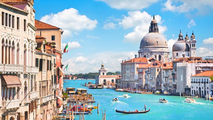 Тихие уголки Италии: где искать размеренного отдыха без толп туристов в сверхпопулярной стране?